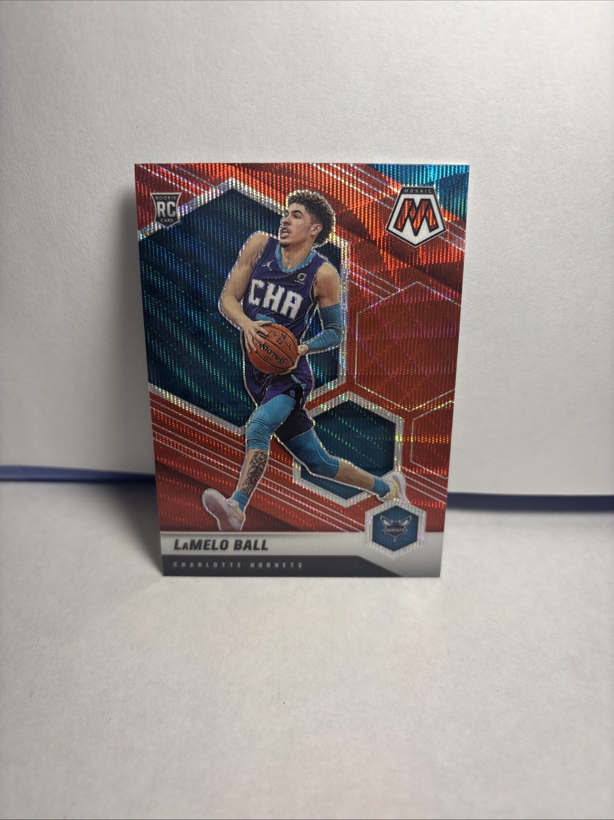 LAMELO BALL RC 2020-21 PANINI MOSAIC RED WAVE #202 PARALLEL CHARLOTTE HORNETS
