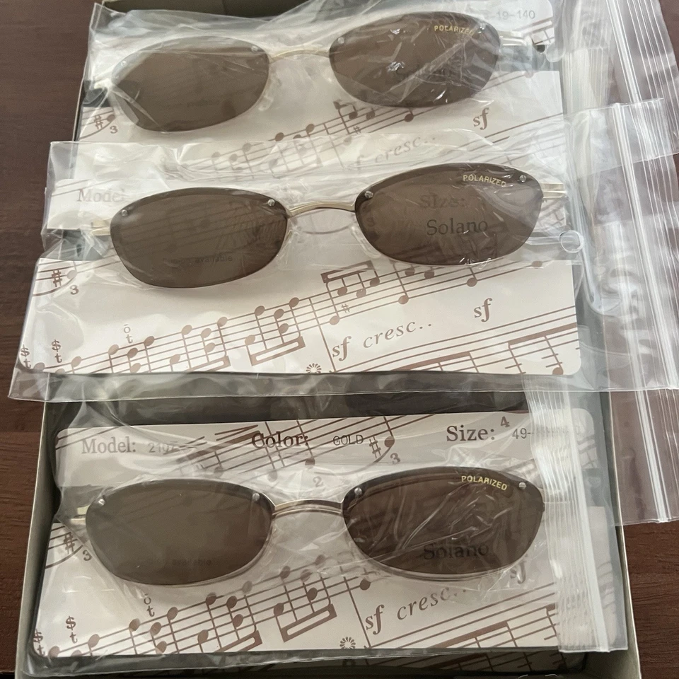 Lote a granel de 270 gafas de sol polarizadas Foto 3 de 4