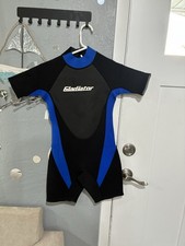 youth size 10 gladiator shorty wetsuit