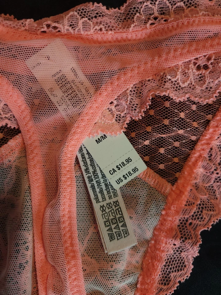 NUEVO CON ETIQUETAS Victoria's Secret Sujetador de Encaje Tanga Conjunto Rosa Salmón 34 DD/M Foto 4 de 4