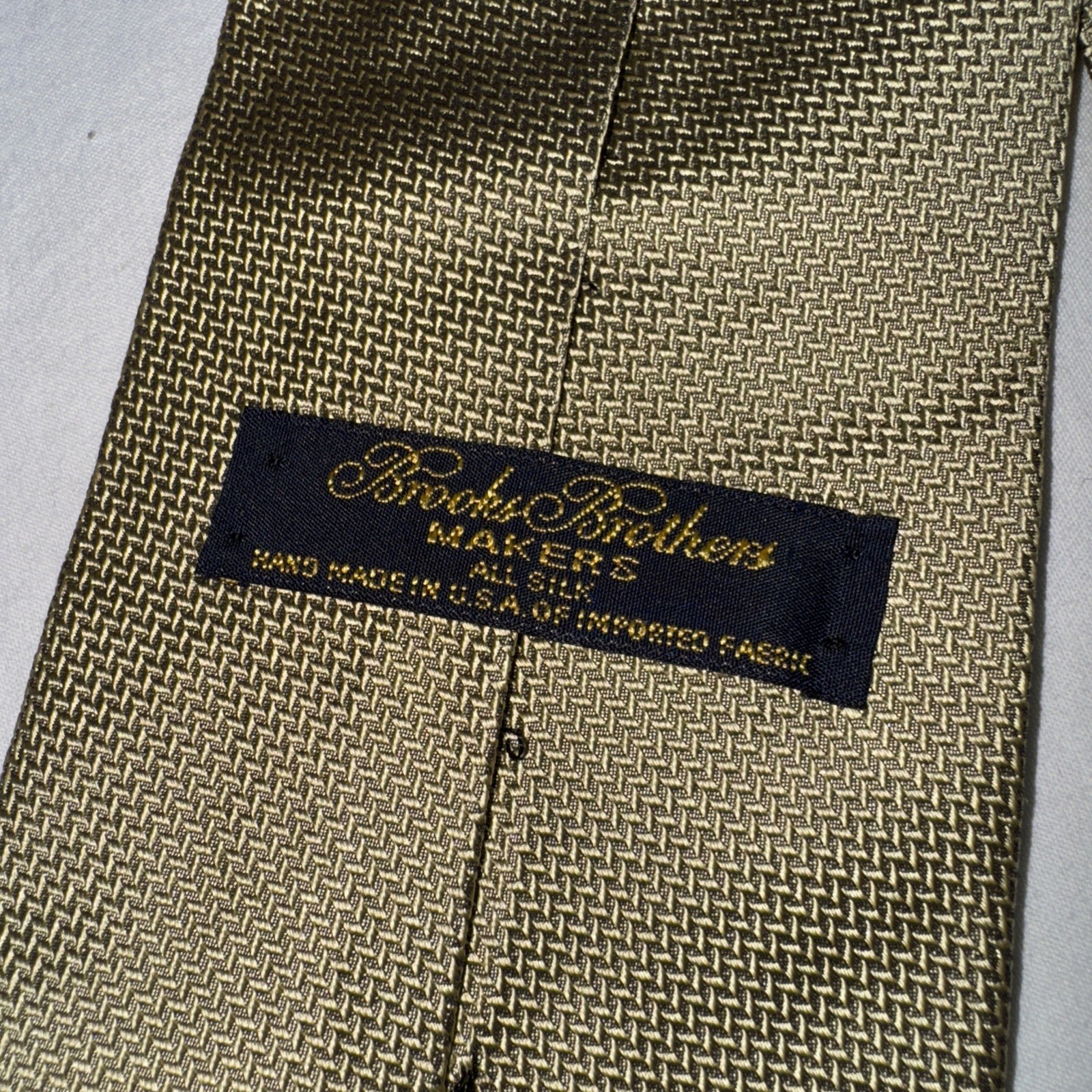 Brooks Brothers Makers Necktie 100% Silk Men’s Geometric Gold Zig Zag 4" 57” USA thumbnail 2