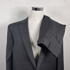 Jos A Bank 52R Regal Suit 50x28 Pleated 100 Wool Gray Herringbone Two Button