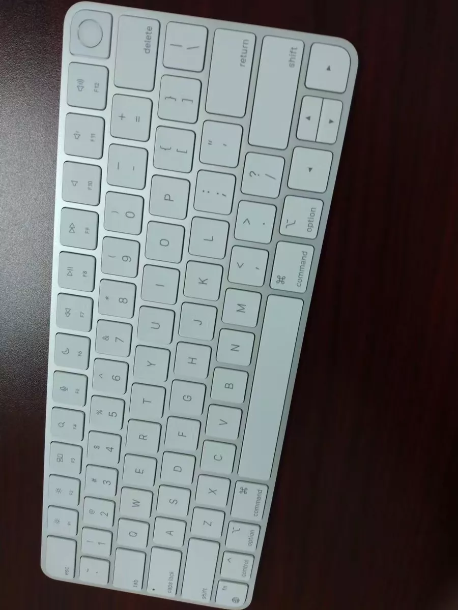 NEW Genuine Apple magic keyboard with touch id for m1 Macs A2449