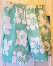 Surf Ave Board Shorts Men's S Green and White Flowers with Pockets Swim Trunks