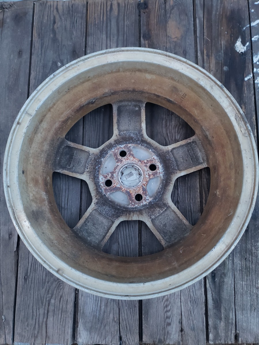 OEM FORD ZX2 2003 15x5 5 Spoke Aluminum Silver Fits 98-03 ESCORT