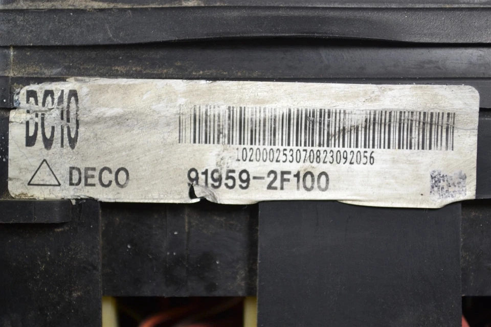 919592F100 Kia Spectra 2007-2009 Fuse Box Relay Junction Unit Module 1L5 351 B6 - Image 4 of 4