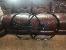 DT Swiss R470 Alloy Tubeless Clincher Disc Brake Wheelset Shimano/SRAM 11 Speed