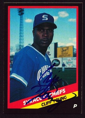 CLIFF YOUNG 1988 CMC #8 AUTOGRAPH Chiefs ANGELS Signed Indians AUTO d.1993