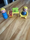 Fisher Price Vintage Little People woman mom Yellow Sewing Machine Play Toy girl