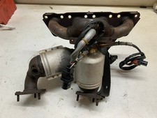 Auspuffkrümmer mit Katalysator Audi VW Skoda Seat 2,0 FSI 06F253031N 06F166AA