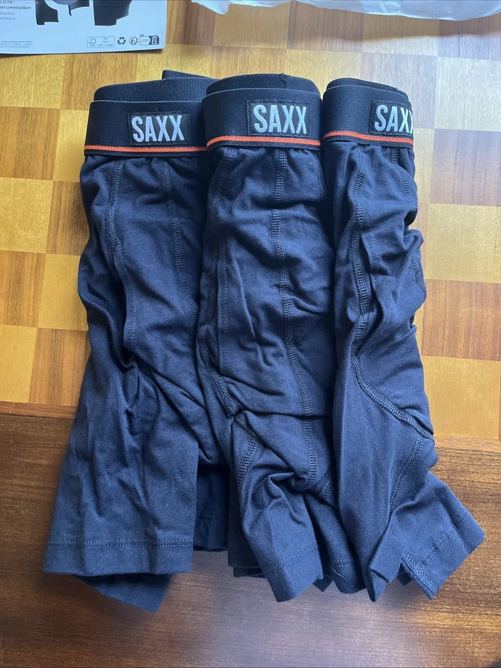 Paquete de 3 calzoncillos boxer de algodón elástico sin parar SAXX para hombre talla grande Foto 3 de 4