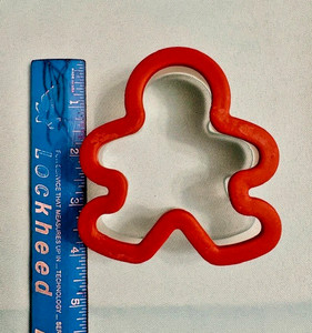 Gingerbread Man Boy Comfort Grip 4" Cookie Cutter by Wilton Christmas/Birthday