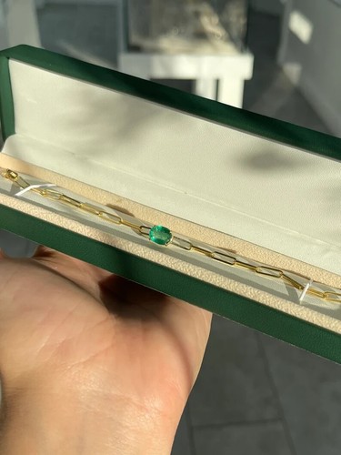 2.65 Carat Oval Cut Natural Emerald - Medium Green Paperclip Bracelet 14K - Picture 6 of 8