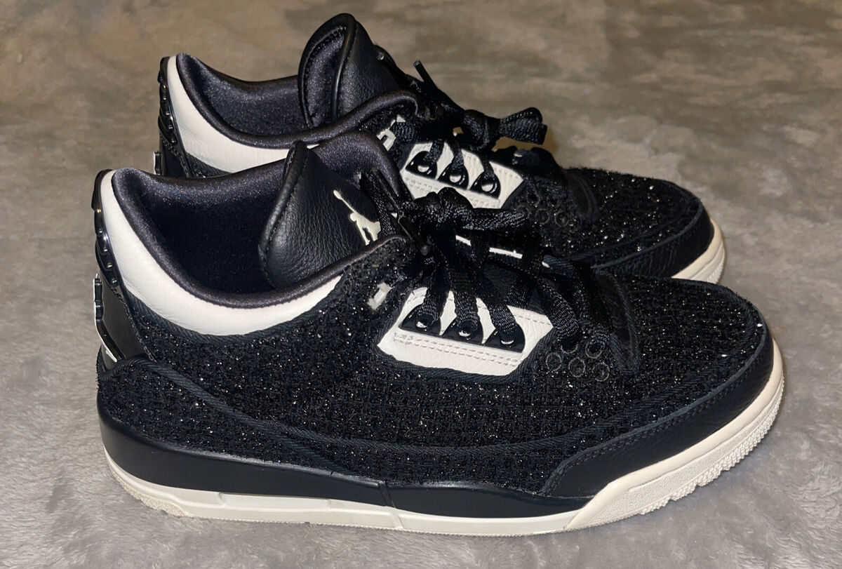 Nike Air Jordan 3 Retro AWOK Vogue Black x Anna Wintour Nike Air Jordan 3 Retro AWOK Vogue Black x Anna Wintour