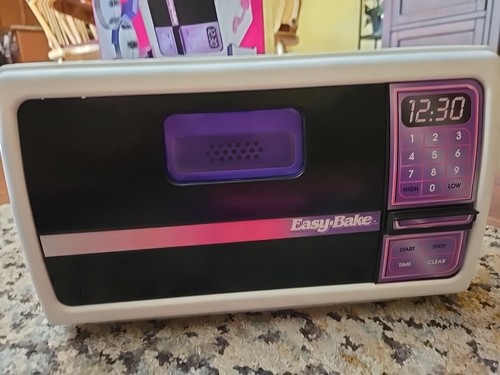 Easy Bake Oven & Snack Center Vintage 1997 Hasbro - klassisch weiß gebraucht - Bild 3 von 5