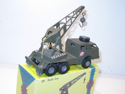 Folgore Ww2 Le Pneu Pour Le Pacific Miniature De France Jouets Au 1/55e Pezzo Di Ricambio R178 France Jouet