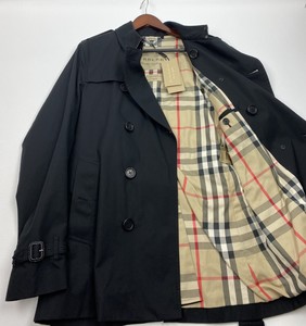 black burberry trench coat