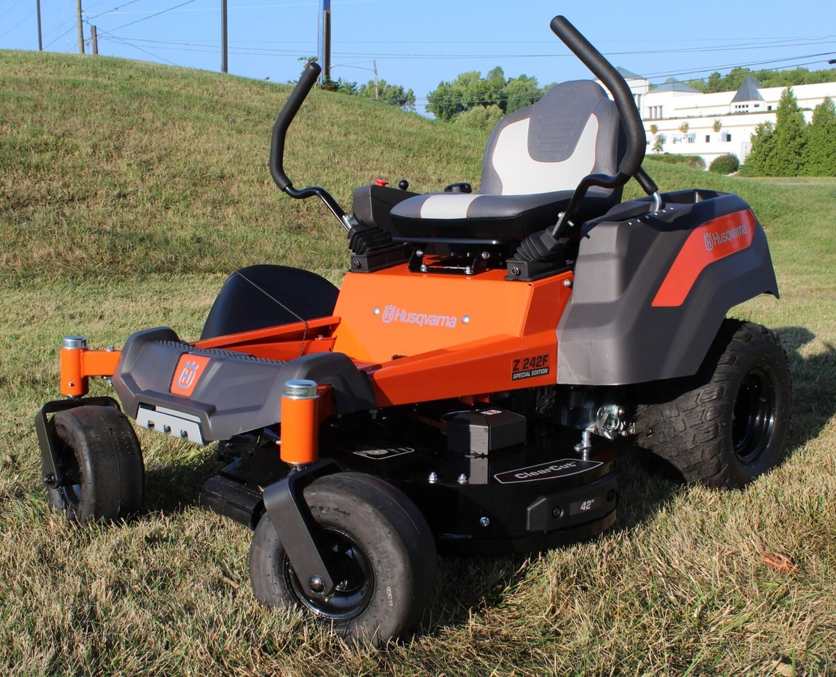Husqvarna Z242F Zero Turn Mower