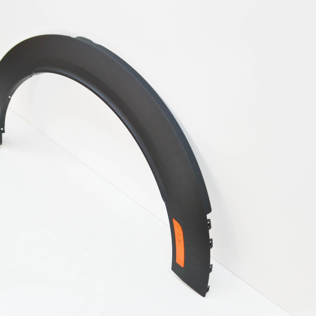 MINI COUNTRYMAN F60 Front Right Wheel Arch Trim 7389368  