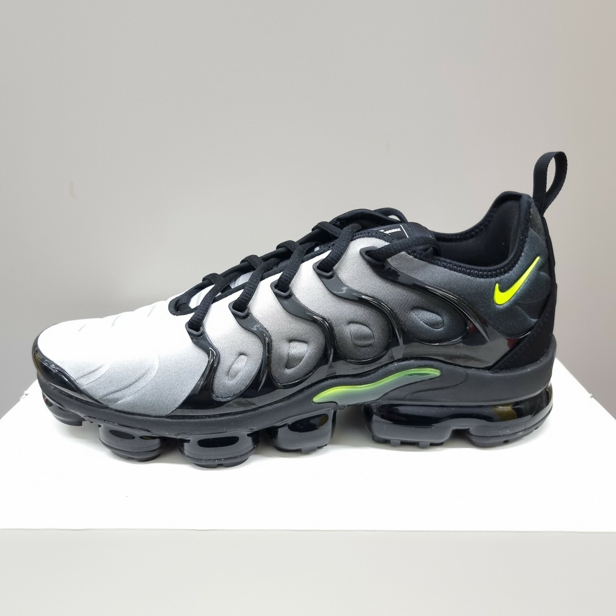 tn vapormax trainers