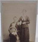 Young FAMILY - vintage PHOTOGRAPH - CDV - listing #7992 — photo 3