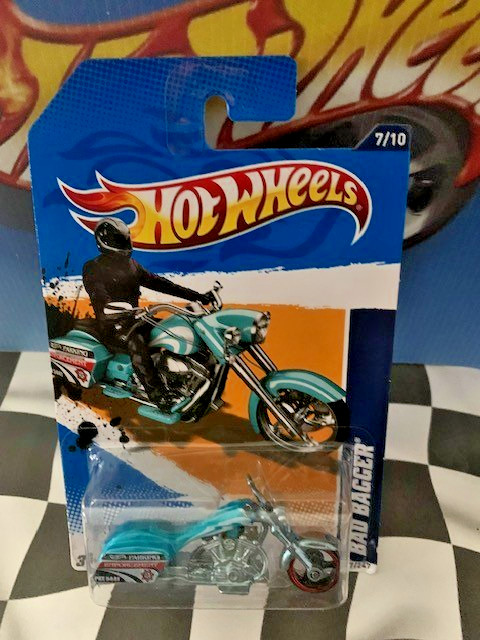 Hot Wheels 2012 HW City Works 7/10 137 Bad Bagger Motorcycle BLUE MC3