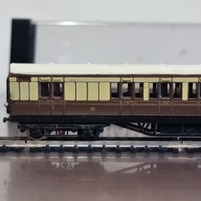 Graham Farish 0604 N Gauge 57ft Brake Coach GWR Chocolate/Cream Boxed