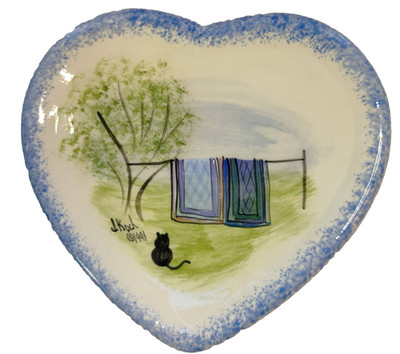 Jeanne Koch Amish & Folk Artist H. Painted 1991 Heart Shaped  Plate Cat/laundry