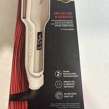 Remington Shine Therapy 2 inch Hair Straightener, Flat Iron Infused 2