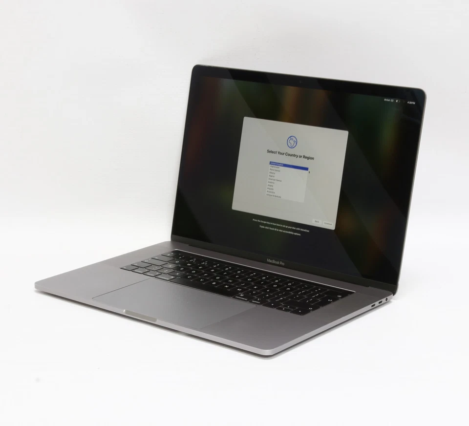 Apple MacBook Pro 15" 2018 · i7 · 16GB · 256GB, photo 3 of 5