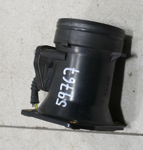 VW Passat 3B Limo Bj 1999 1,6 AHL 74KW 101PS Luftmassenmesser #59767-C30