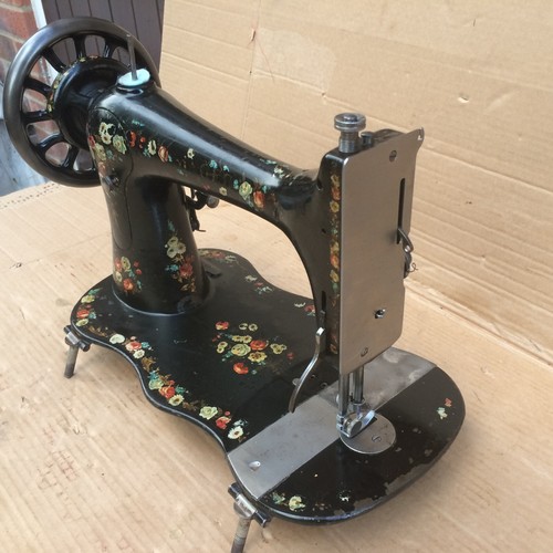 Singer VS2 Fiddlebase sewing machine with Painted Roses and Daises eBay