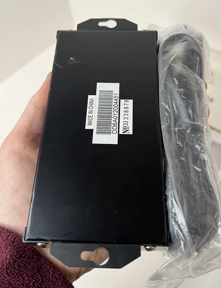 New Eagle DISTAMP-25-GX 25dB UHF VHF FM Distribution Amplifier Black & Silver - Image 4 of 4