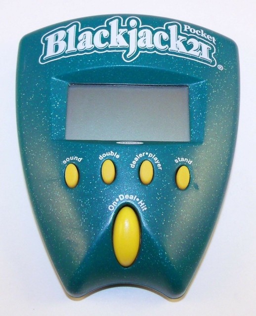 Pocket Blackjack 21 Electronic Hand Held Game Radica 2002 Tested