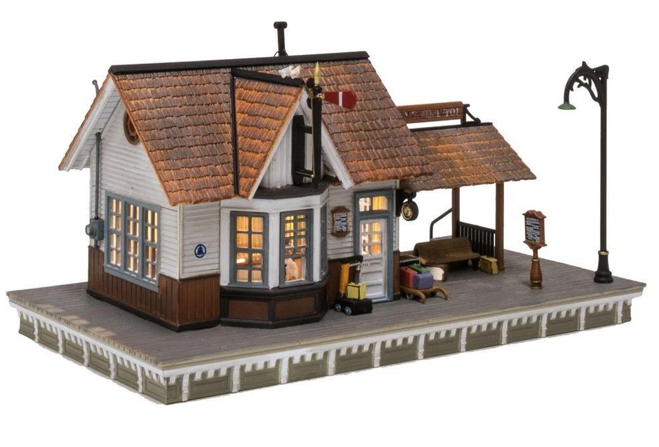 WOODLAND SCENICS O SCALE THE DEPOT BUILT & READY O GAUGE building train WDS5852 - Image 2 of 4