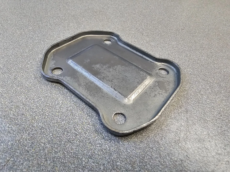 VERY NICE USED ORIGINAL PORSCHE 914 914-6 SHIFT ROD INSPECTION COVER NLA - Image 2 of 4