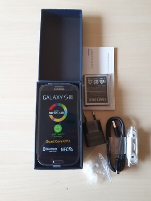 Samsung S3 GT I9300 Mit Simlock Vodafone NEU Handy Rar Selten Sammler Wertanlage