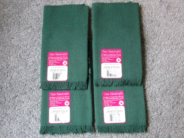 4 Tara Handcraft (USA) Poly/Cotton Table Napkins Green Open Weave w/ Fringe--NWT