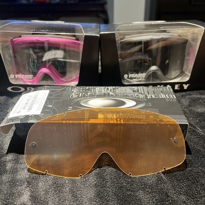 2 Oakley O FRAME MX SKI GOGGLE W EXTA LENS BRAND NEW NEVER USED MEN AND WOMEN