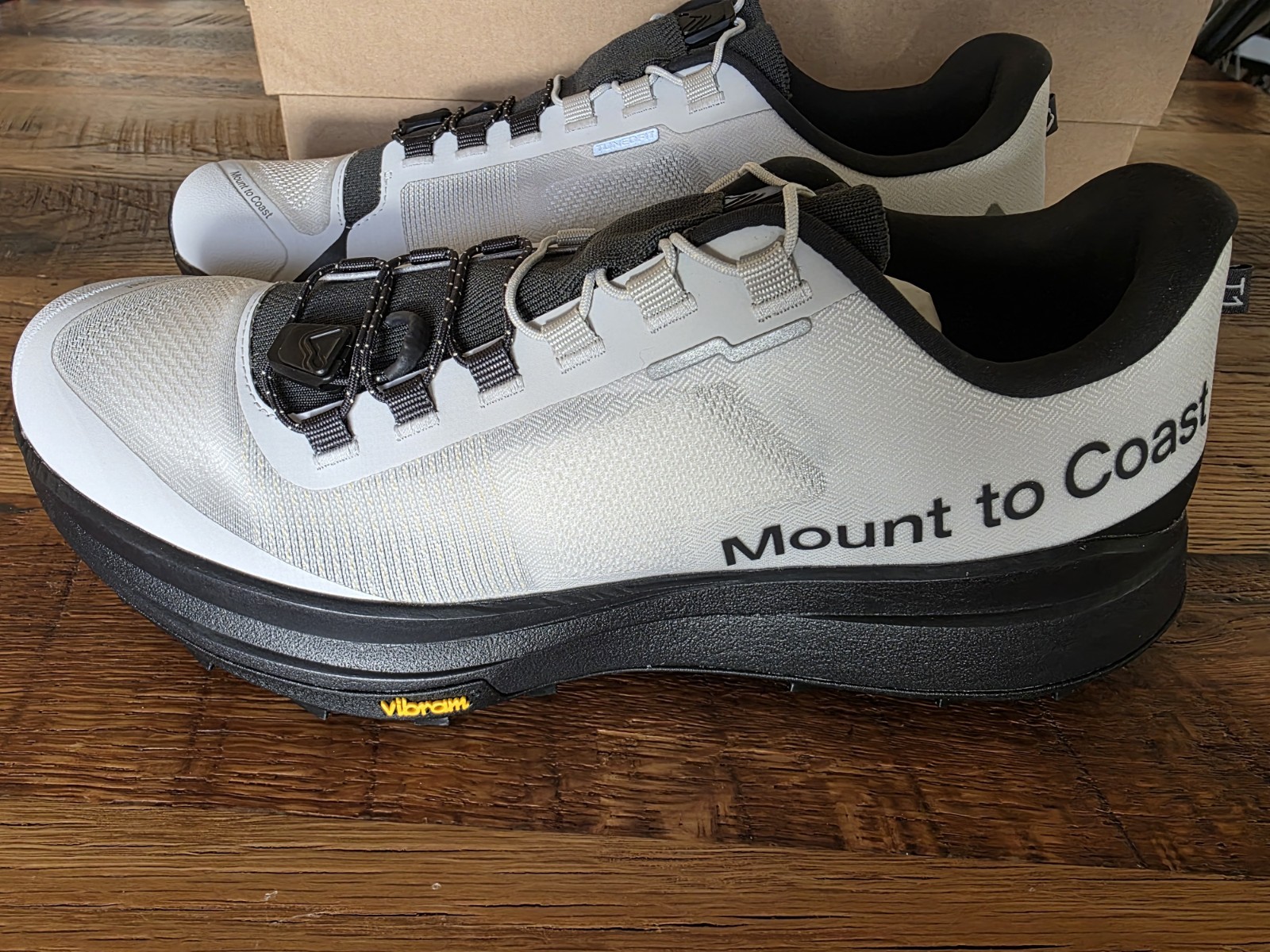 Mount to Coast T1 Hombre Talla 10 (Nuevo)