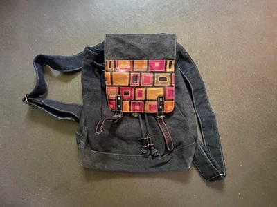Petit sac à dos Cuir et Tissu. - Photo 1/3