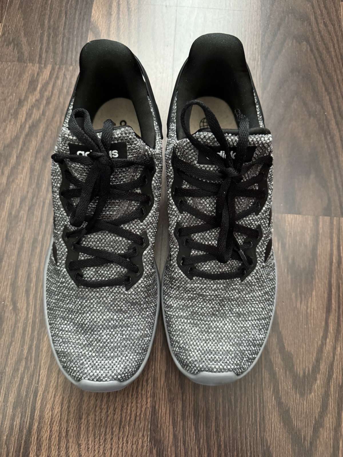 SAOLA Adidas Cloudfoam Comfort Uomo Taglia 8.5 Colore Grigio