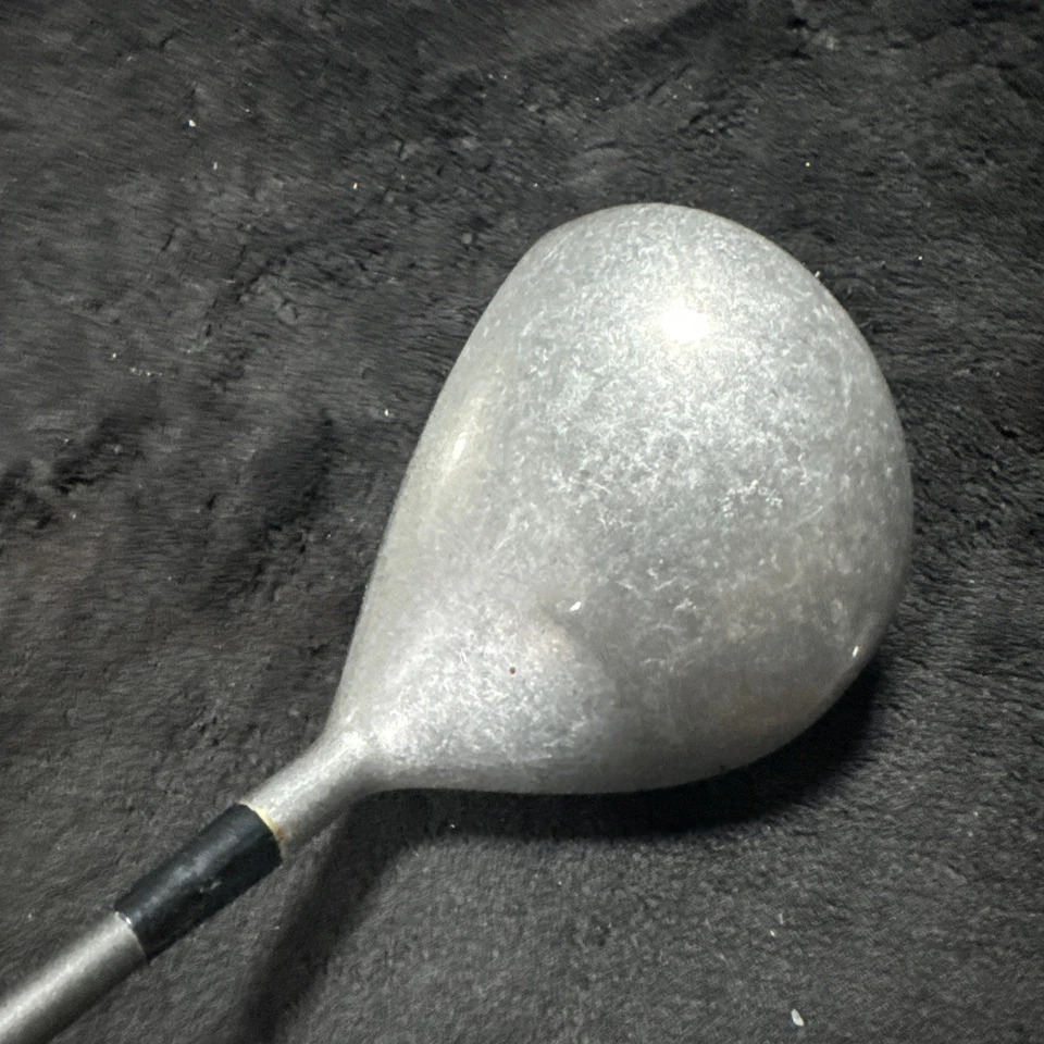 XPC  XL 2000 1-Wood RH 10.5 Degree Loft Golfsmith Graphite Shaft Stiff Flex ~43" - Image 3 of 4