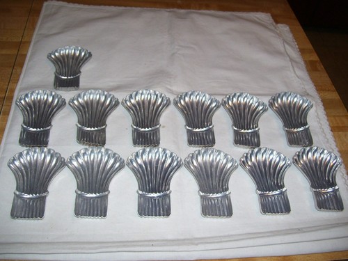 Lot of 13 Vintage Kitchen Aluminum Cookie Cutters Wheat Sheaf Sandbakkelse Tins
