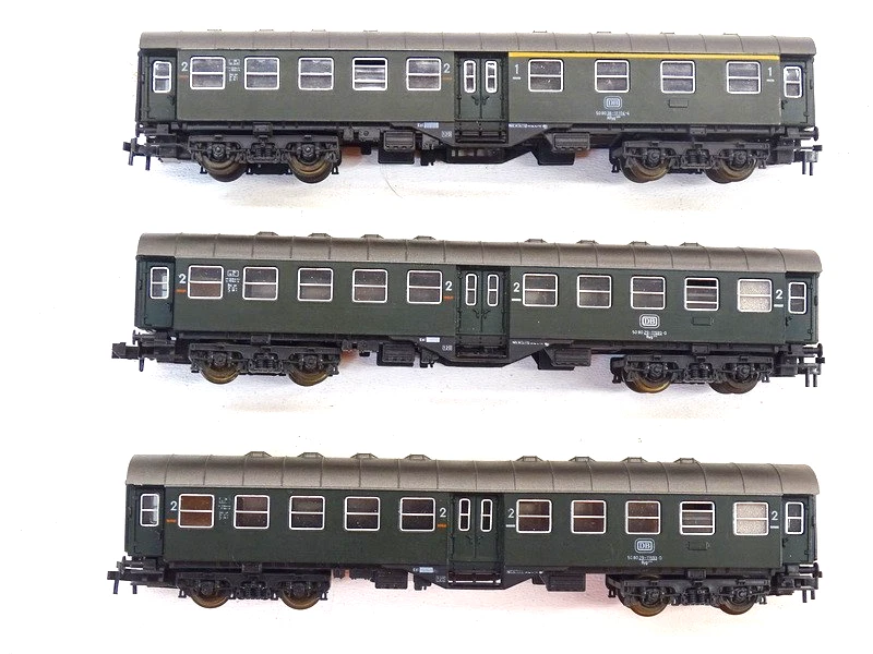 Roco N Personenwagen 3x Wagen Umbauwagen 8128 ? , 8129 ?der DB - Set X3/1