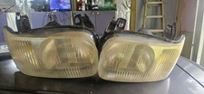 2001-2004 Ford Escape Headlight Assembly Pair...