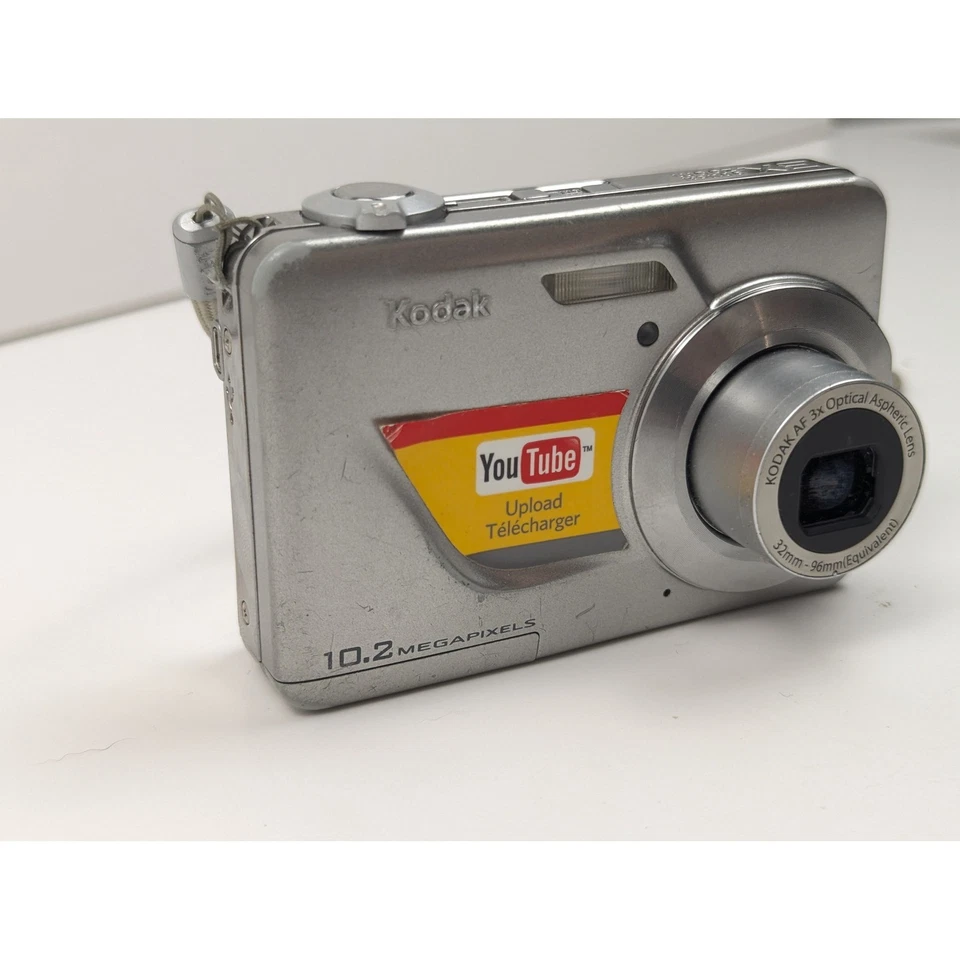 Kodak EasyShare C180 10.2 MP Digital Camera Silver YouTube Edition Compact Point - Image 3 of 4