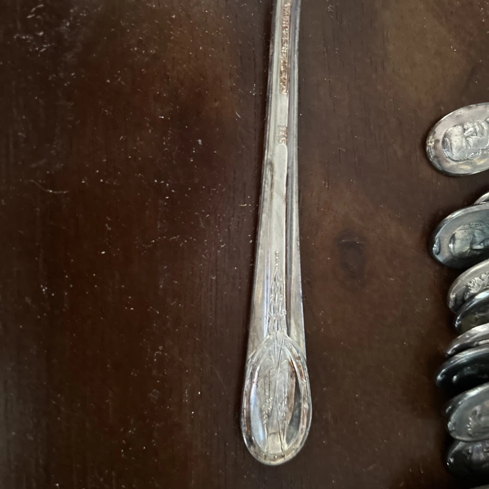 Lote de 33 cucharas plateadas presidenciales de colección WM Rogers foto de presidentes Foto 4 de 4
