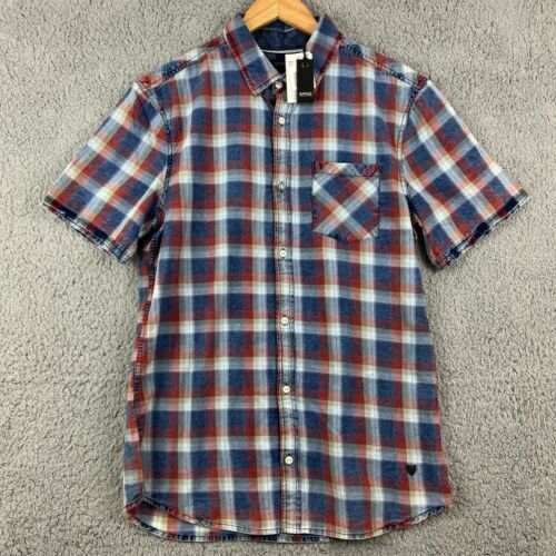 DELUXE CLOTHING 