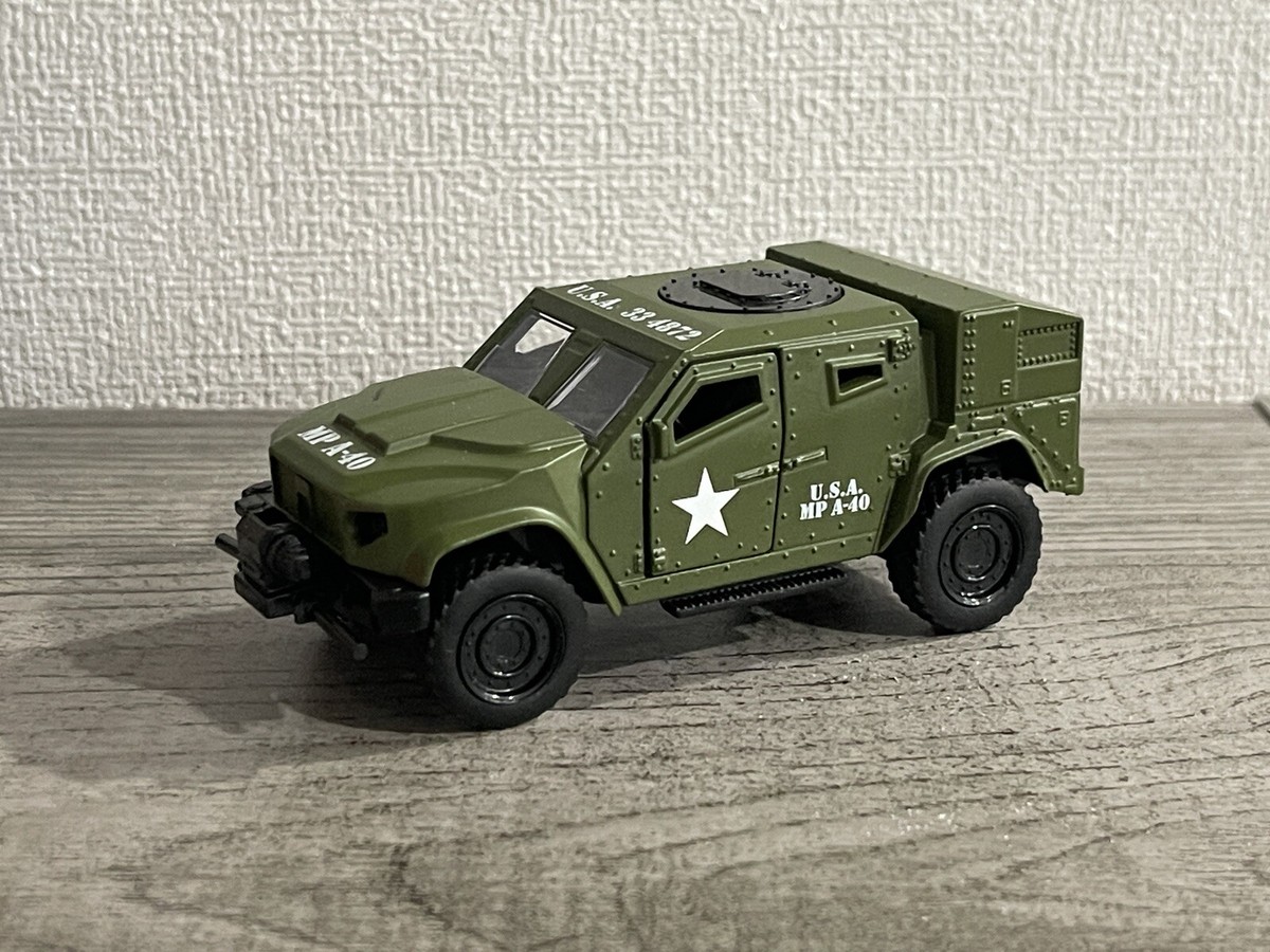 US ARMY MILITARY ARMORED VEHICLE TACTICAL UNIT BRAND NEW